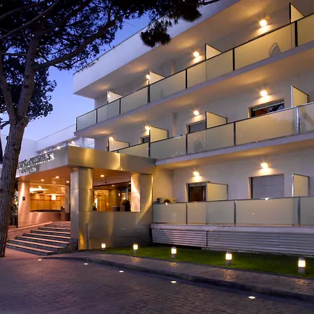 Ciudad De 3* Castelldefels