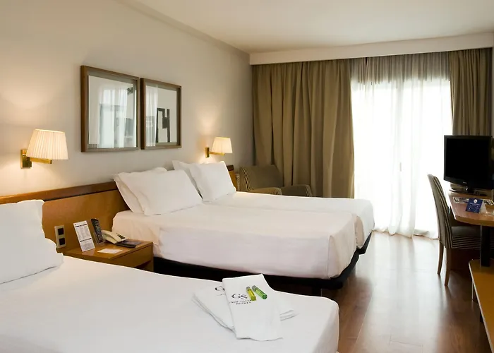 Hotel Ciudad De 3*