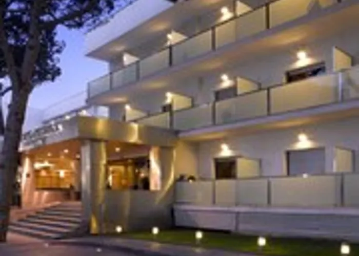 Ciudad De Hotel 3*