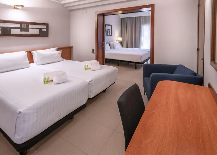 Hotel Ciudad De 3*