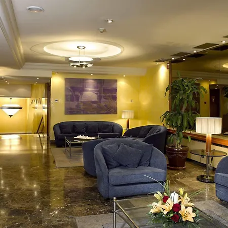 Hotel Ciudad De 3*