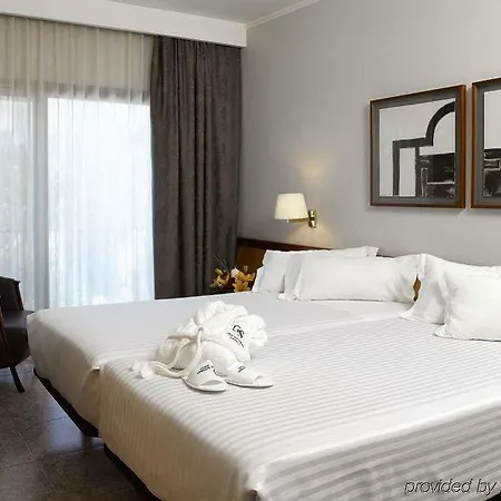 Hotel Ciudad De 3*