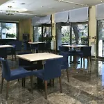 Ciudad De Hotel