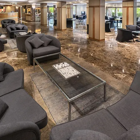 Otel Ciudad De 3*
