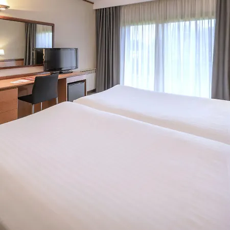 Ciudad De 3* Castelldefels