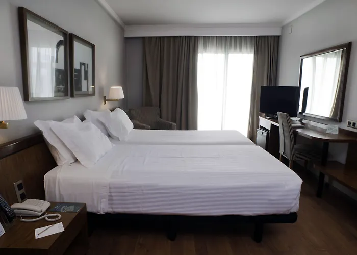 Ciudad De Otel 3*