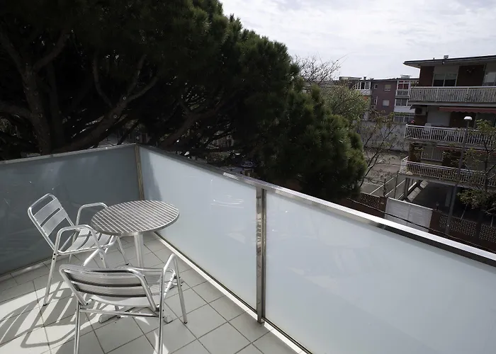 Ciudad De 3*